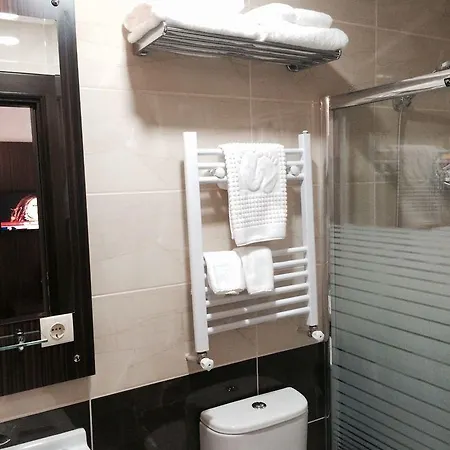 Tala Boutique Hotel 2*