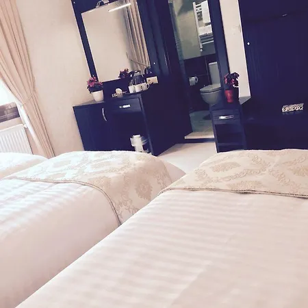 Tala Boutique Hotel 2*